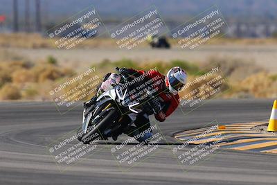 media/Dec-10-2023-SoCal Trackdays (Sun) [[0ce70f5433]]/Turn 4 (1145am)/